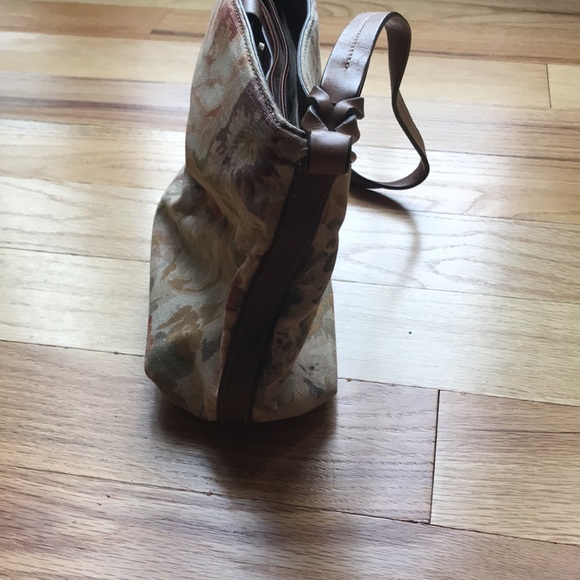 Fossil floral purse - Picture 5 of 8